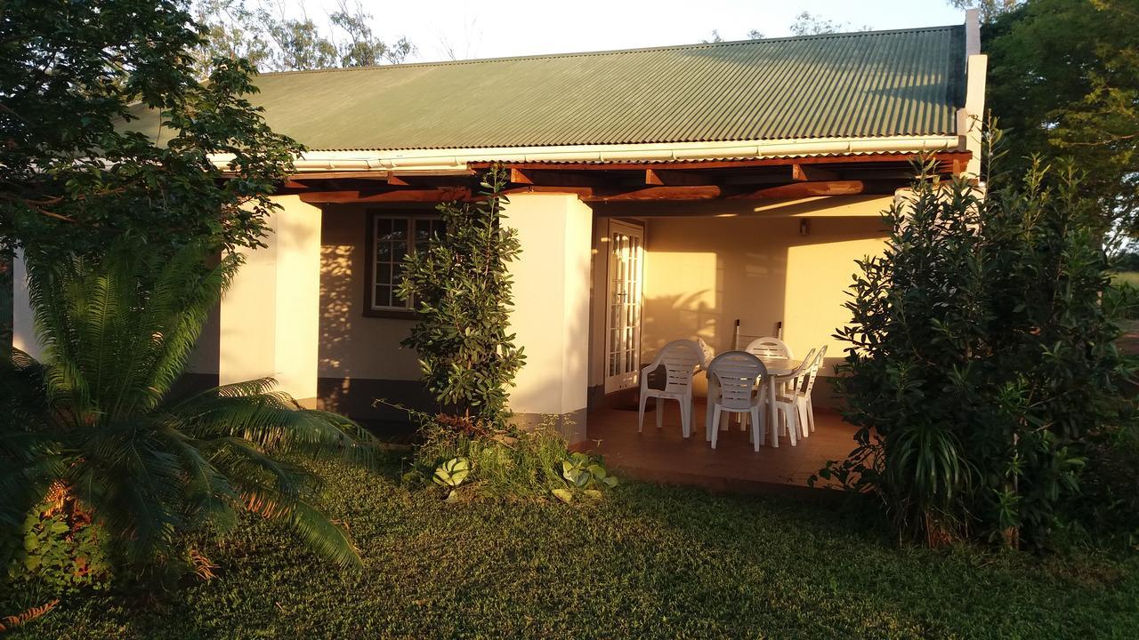 Hluhluwe Country Cottages Exterior photo