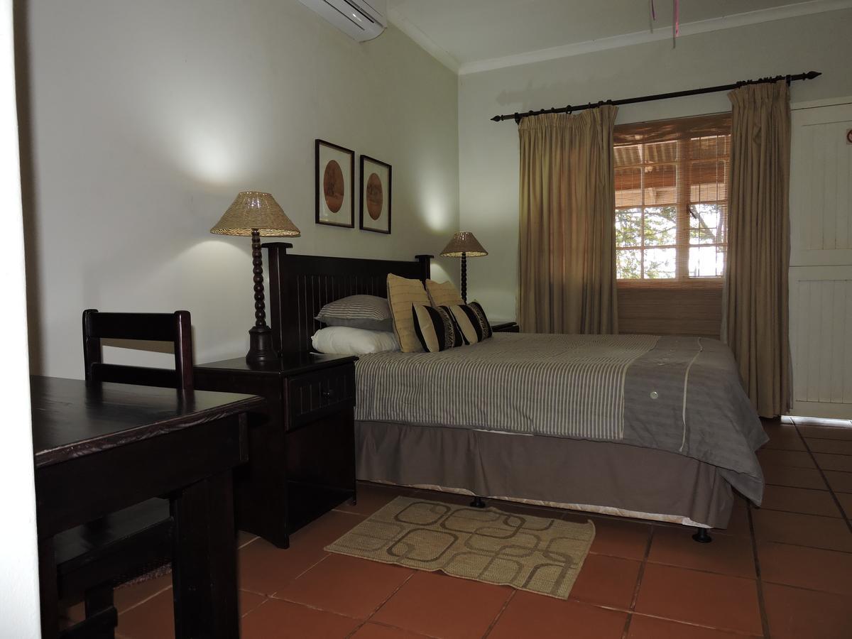 Hluhluwe Country Cottages Exterior photo